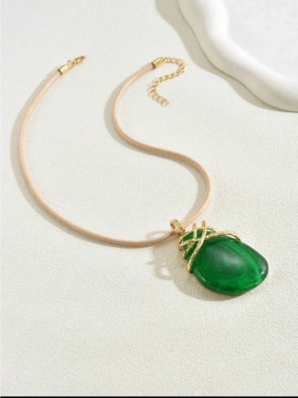 💚 Emerald Green Statement Pendant Necklace